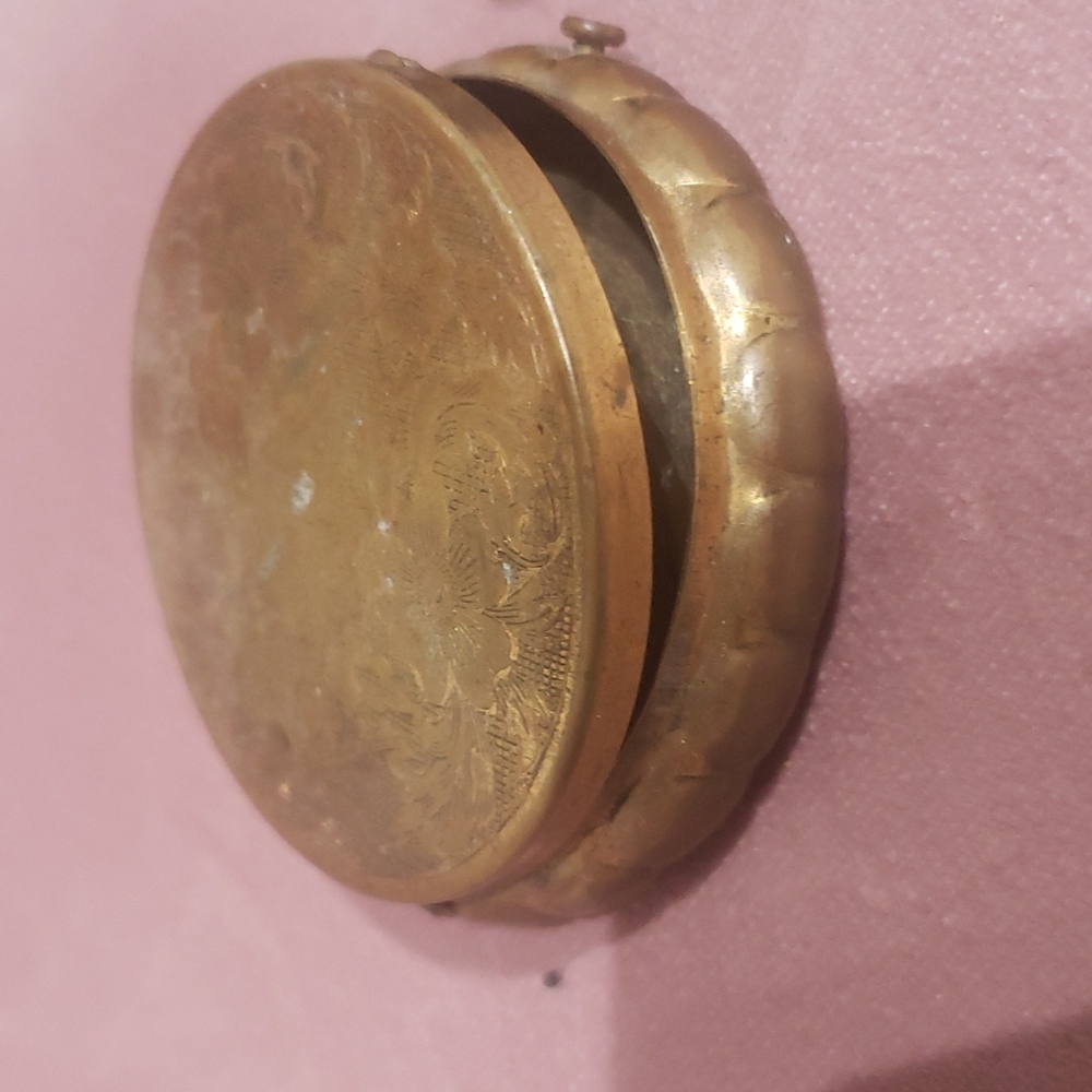 Trinket box